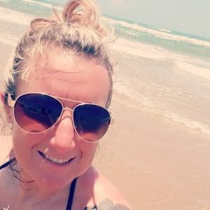 Meet your Posher, Tracie